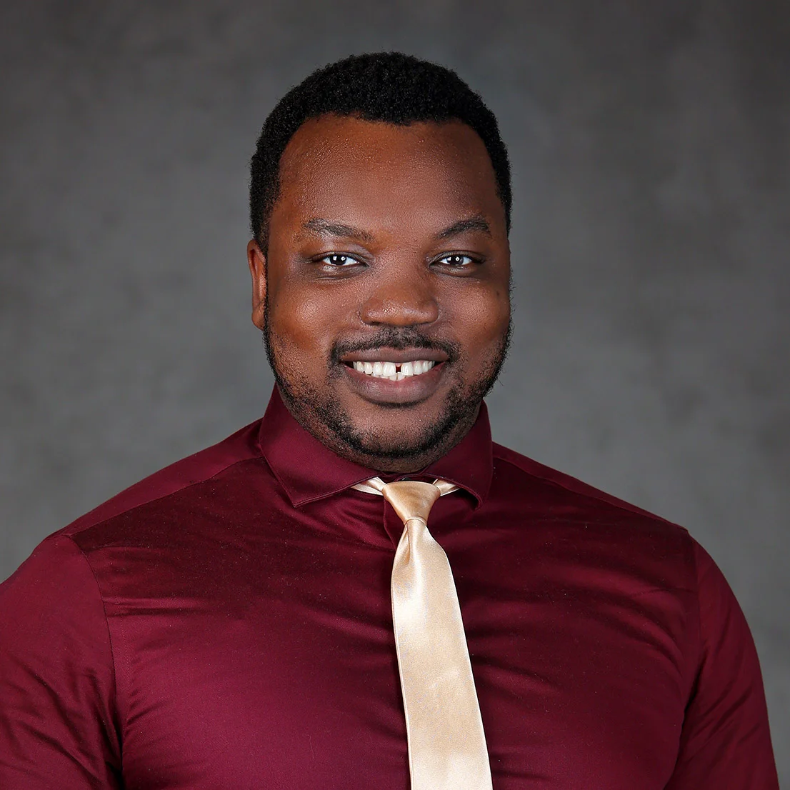 Headshot of Tomiwa Oderinde