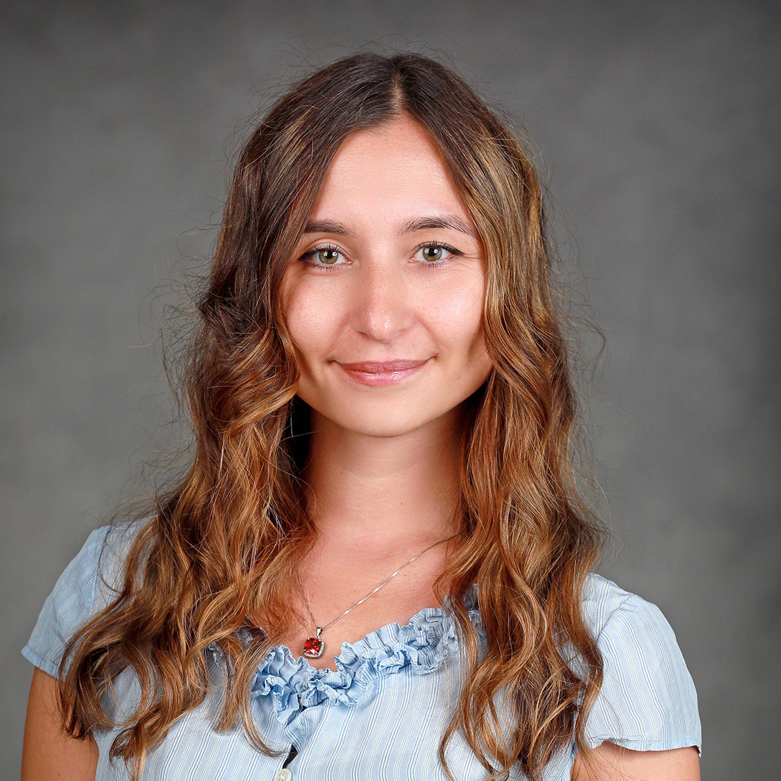 Headshot of Maria Calzone