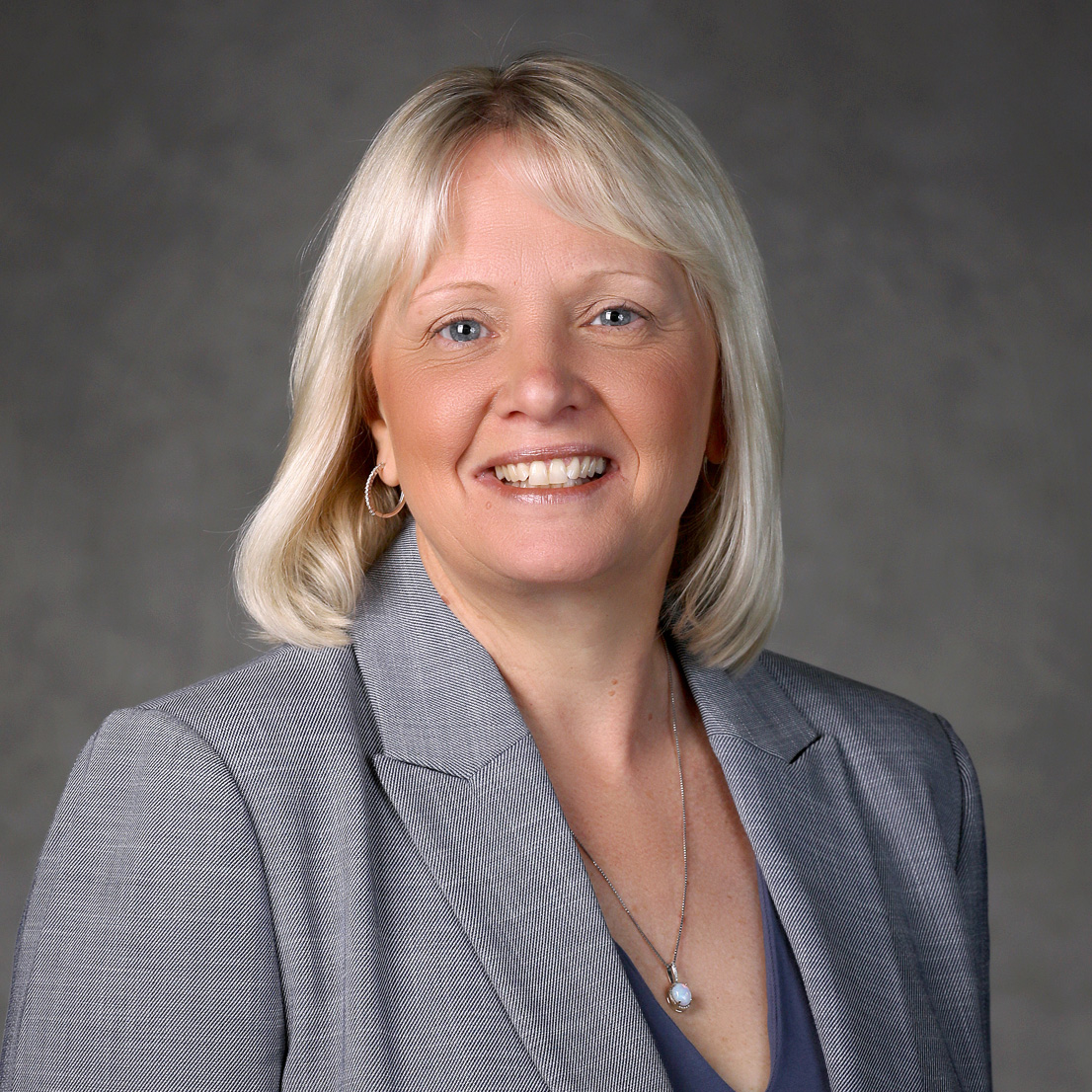 Lara Lott Moore headshot.